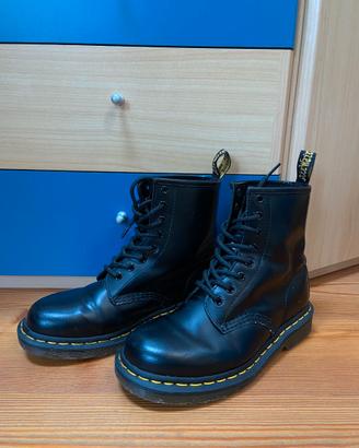 Dr. Martens da donna - TG 37