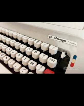 Macchina da scrivere Olivetti Scheidegger 