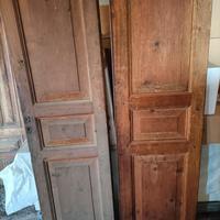 Vecchie porte da restaurare e riadattare