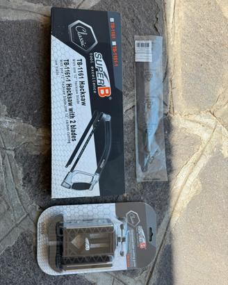 Kit taglio carbonio mtb Super B tools