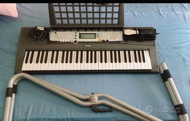 Tastiera Yamaha EZ-200