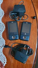 Due Cellulari LG U960 vintage