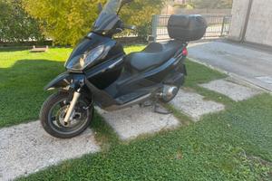 Piaggio scooter x7 200