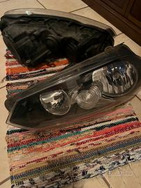 fari golf 6 alogeni, sinstro ok, destro rott