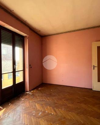 CASA INDIPENDENTE A BENNA