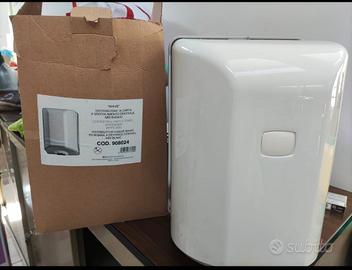 Distributore carta asciugamani a strappo centrale 