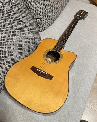 Chitarra  Guild Mod.GAD 40C non amplificata