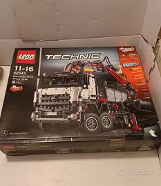 lego Technic camion gru Mercedes 42043