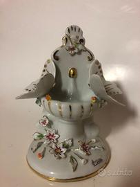 Scultura porcellana Capodimonte firmata A. Callè