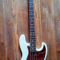 Jazz bass  Squier by Fender Vibe 60 OW  