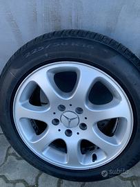 225/50 16 92v Pirelli p7