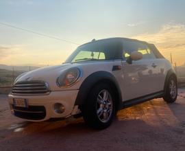 MINI Mini Cooper A.E. - 2011