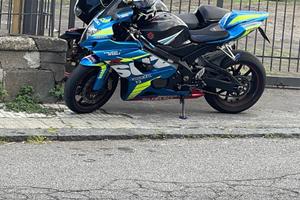 Suzuki GSX R 1000 K 6