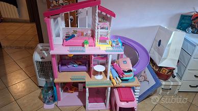 Casa dei Sogni di Barbie e Camper di Barbie