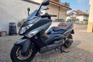 Yamaha T Max - 2009