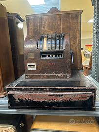 Registratore di cassa RIV, modello 8506 5001/00.