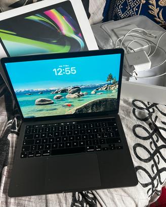 MacBook Pro 13" M2 (2022) Touch Bar