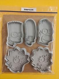 Set 5 Stampini / Tagliabiscotti - Tema I Simpson
