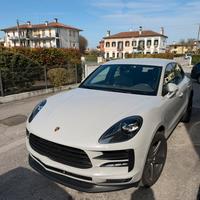 Porsche maccan s 3000v 6