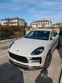 Porsche maccan s 3000v 6