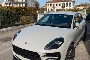 Porsche maccan s 3000v 6