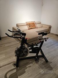 ATTREZZATURE DA PALESTRA 