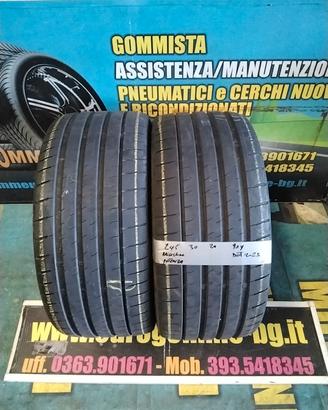 2 gomme usate BRIDGESTONE 245 30 20 90y