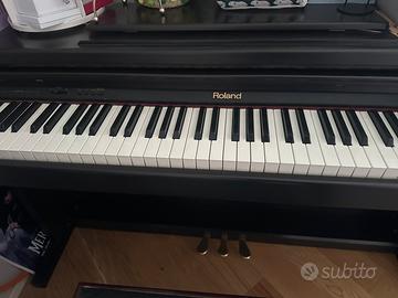 Piano digitale Roland HP 147e. 88 tasti