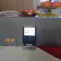 iPod nano e Philips docking station 