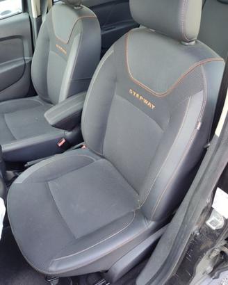 Sedile anteriore sx DACIA SANDERO del 2018