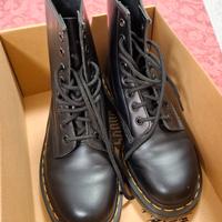Anfibi Dr Martens n.38 Black