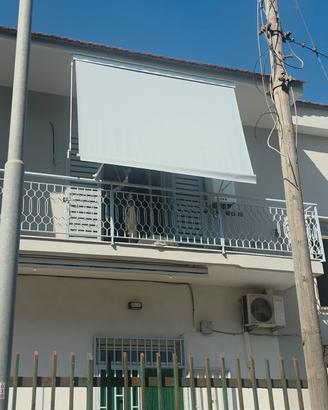 tende da sole e pioggia in pvc colore a scelta