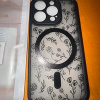 cover nera floreale per iphone