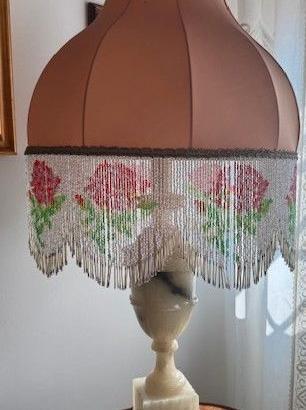 Lampada elegante da tavolo in alabastro, anno 1972
