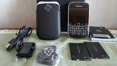 Blackberry bold 9900
