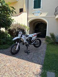 Tm 125