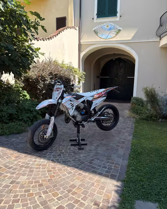 Tm 125