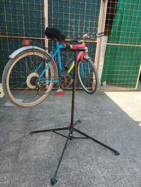 piedistallo sospensione per bicicletta