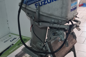 Suzuki 25 hp 2 tempi