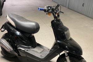 Booster naked immatricolato biposto