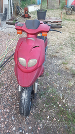 Scooter Peugeot Trekker 100