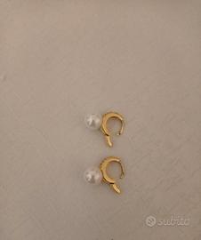 anello e orecchini