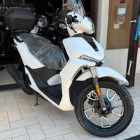 Voge Sfida SR16 200