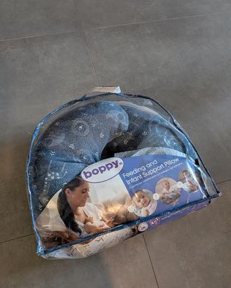 Cuscino Boppy allattamento e supporto neonato 
