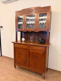 Antica credenza con vetrina stile Liberty – legno