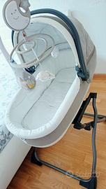Passeggino trio con culla a fianco letto 