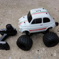 FIAT 595 Abarth con luci anteriori e radiocomando.