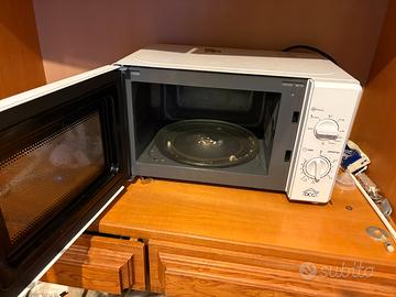 Microonde con funzione grill