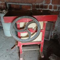 macina grano turco in legno