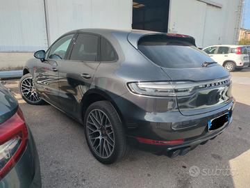 Porsche Macan S 2020 3.0 353 CV Motore rotto